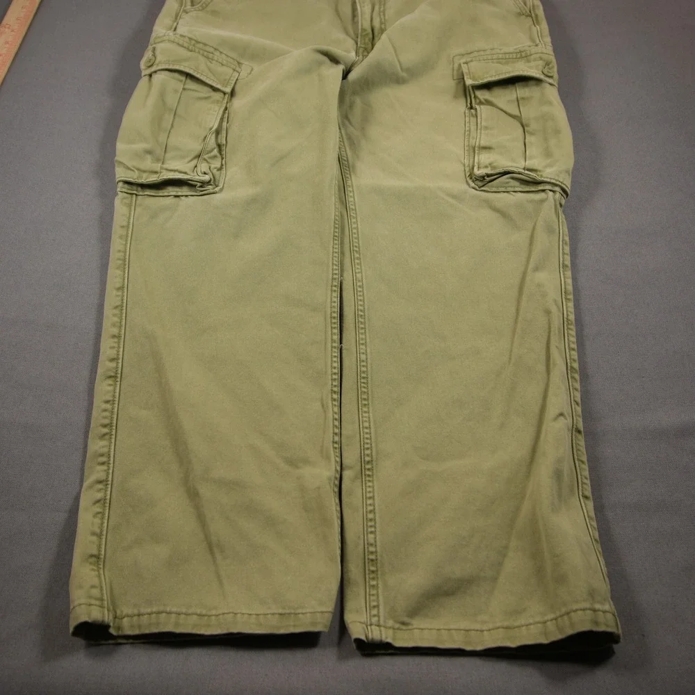 Levi's Straight Leg Multi Pocket Men Cargo Pants Fits 34x28 Military Y2K Baggy